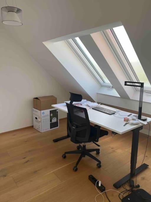 Grosszuegiges Dachterrassen-Appartment Mit Klimaanlage Und Wunderbarem Ausblick Viena Exterior foto